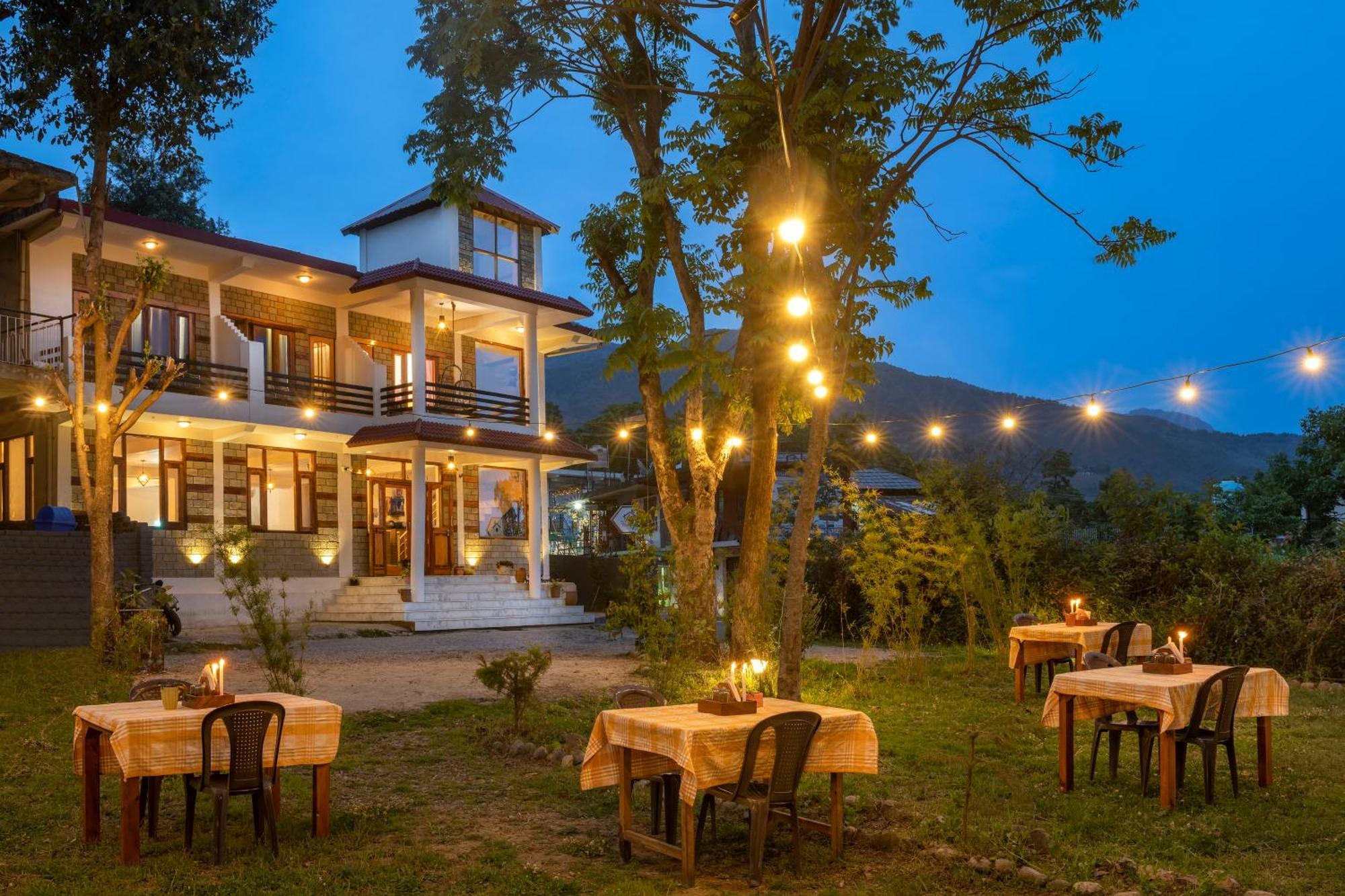 The Birdhouse Villa Exterior photo